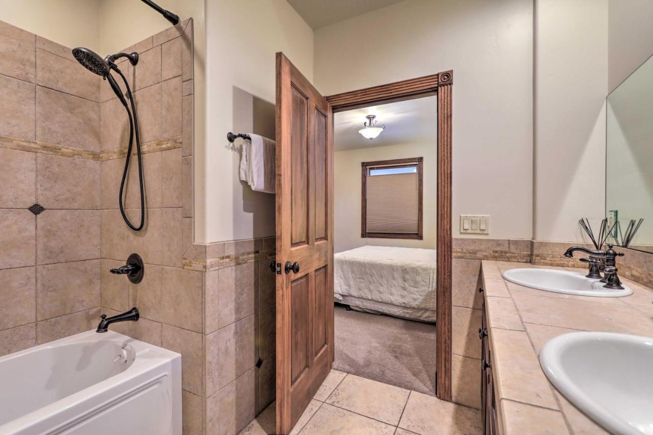 Cozy Central Glenwood Springs Condo With 2 Decks! Exterior photo